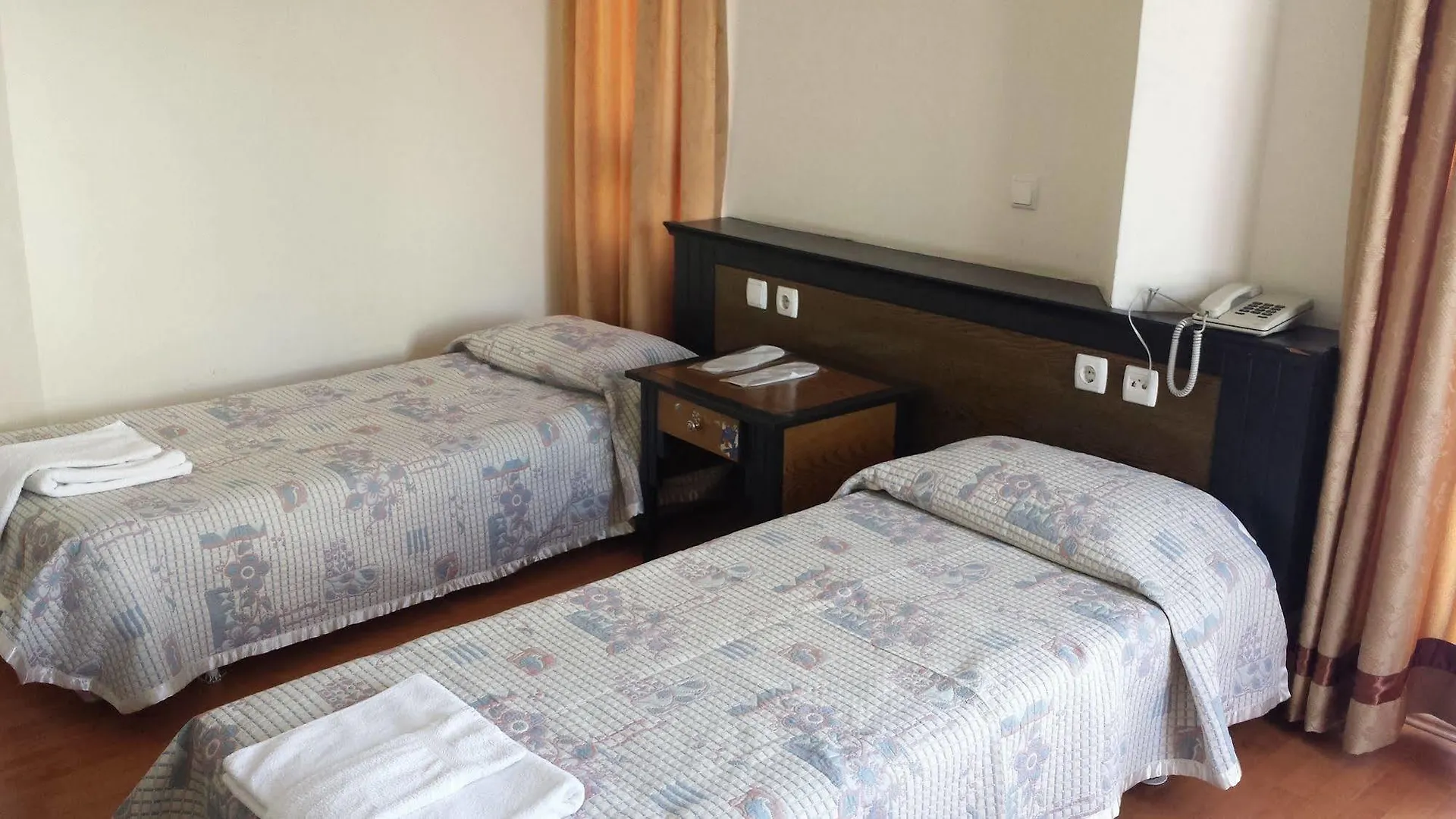 Pinus Otel Antalya