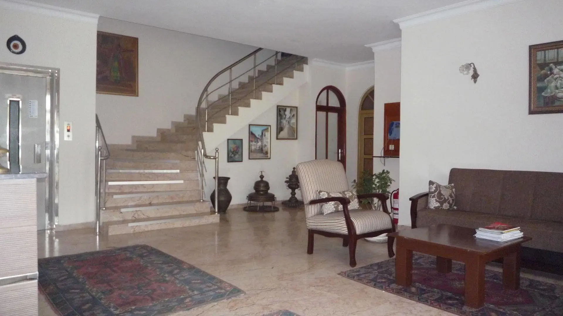 Pinus Otel أنطاليا 3*,